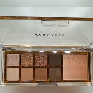 Wakemake eye palatte eyeshadow